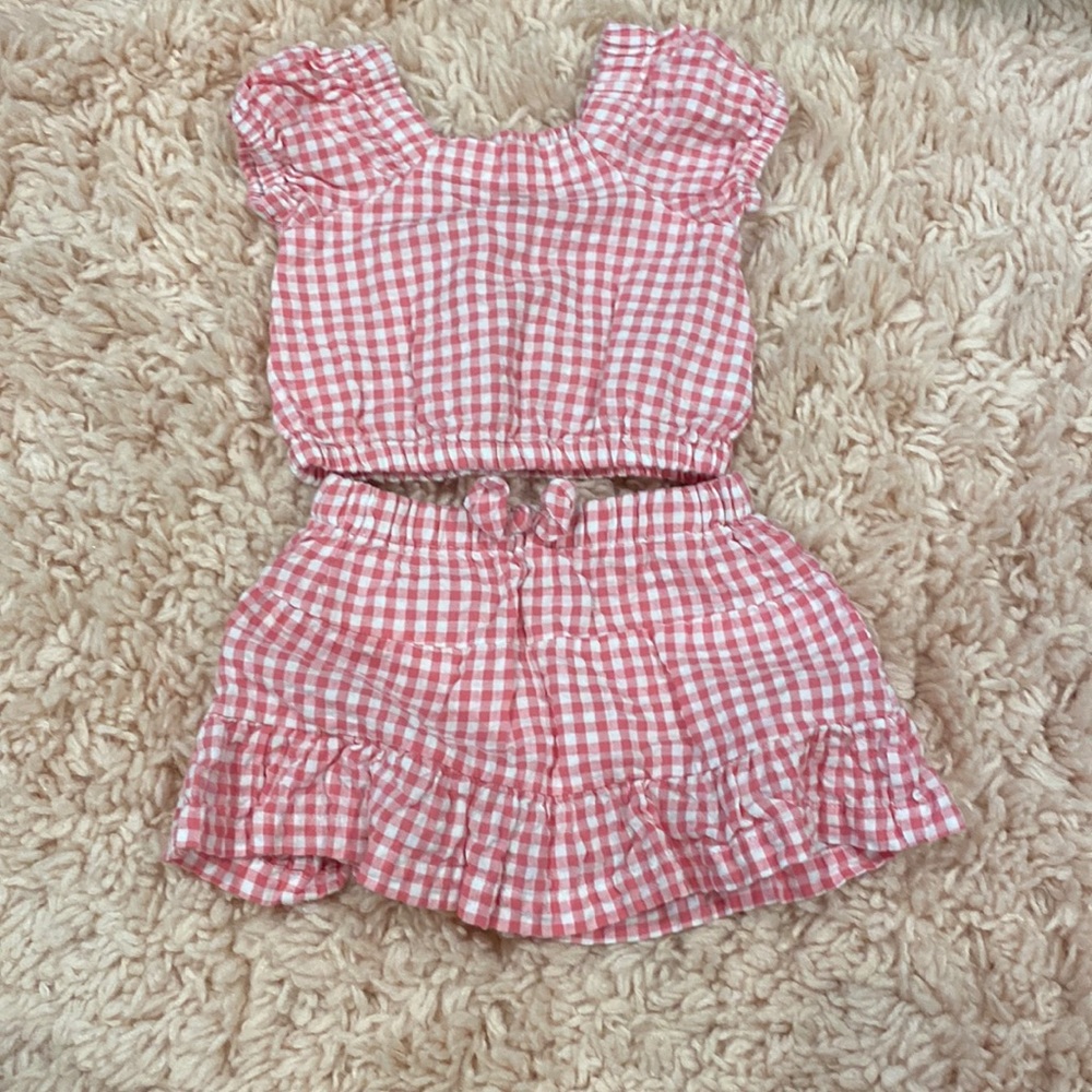 EUC 12 months Jessica Simpson pink gingham skort set